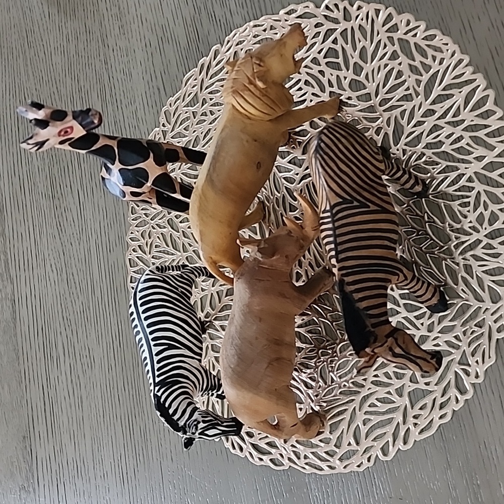 VINTAGE ANIMAL SET